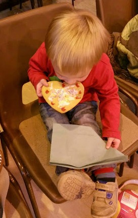 toddler valentine biscuit