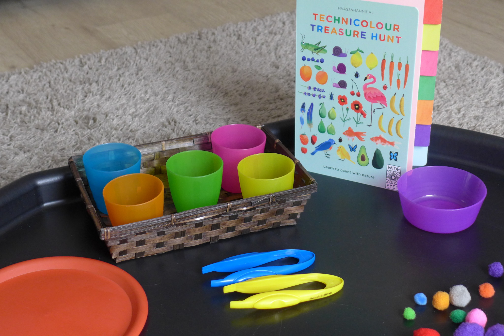 Pre school colouring sorting activity