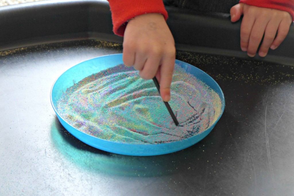 sand mark making