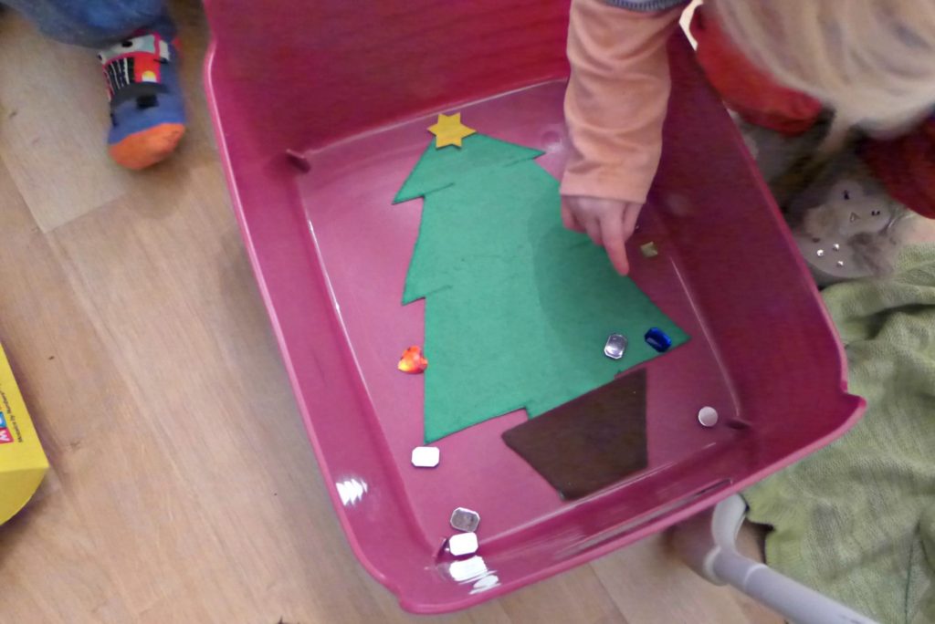 christmas tree maths game for pre schoolers