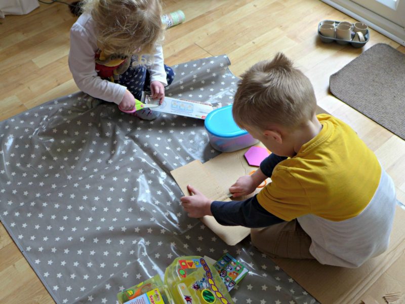 messy me messy mat