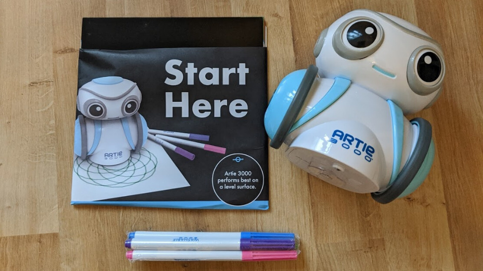 Artie coding robot